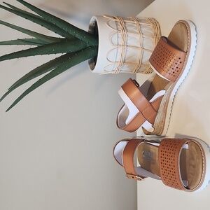 Sketchers Desert Kiss Sandal